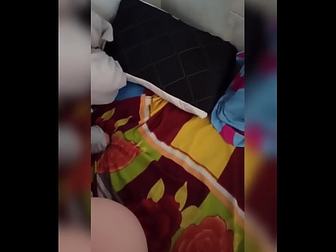 ❤️ Shoqja ime e dhomes rri vetem ne shtepi sepse burri i saj shkon me pushime dhe une gjej rastin ta qij dhe t'ia mbush bythen me qumesht Pornografi anale tek ne